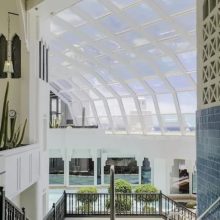 ホテル H10 Timanfaya Palace - Adults Only