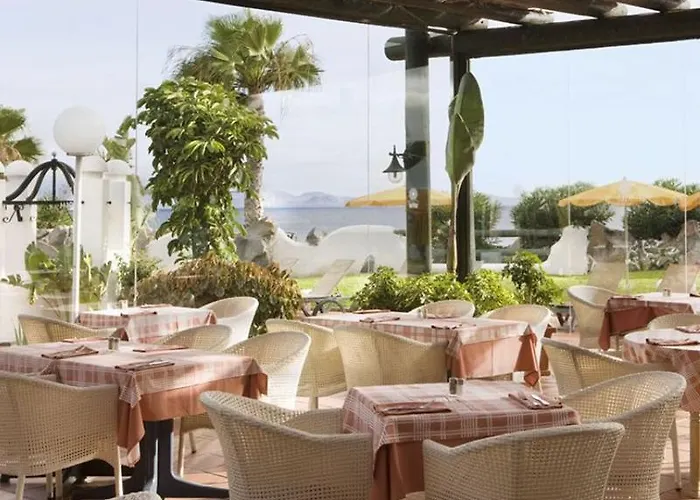 H10 Timanfaya Palace - Adults Only 4*