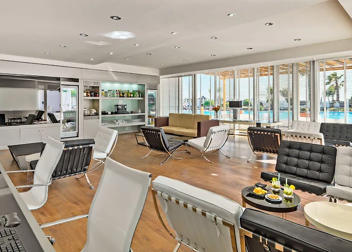 H10 Timanfaya Palace - Adults Only Плайя-Бланка