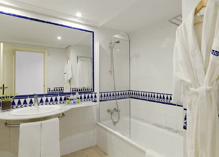 H10 Timanfaya Palace - Adults Only Плайя-Бланка